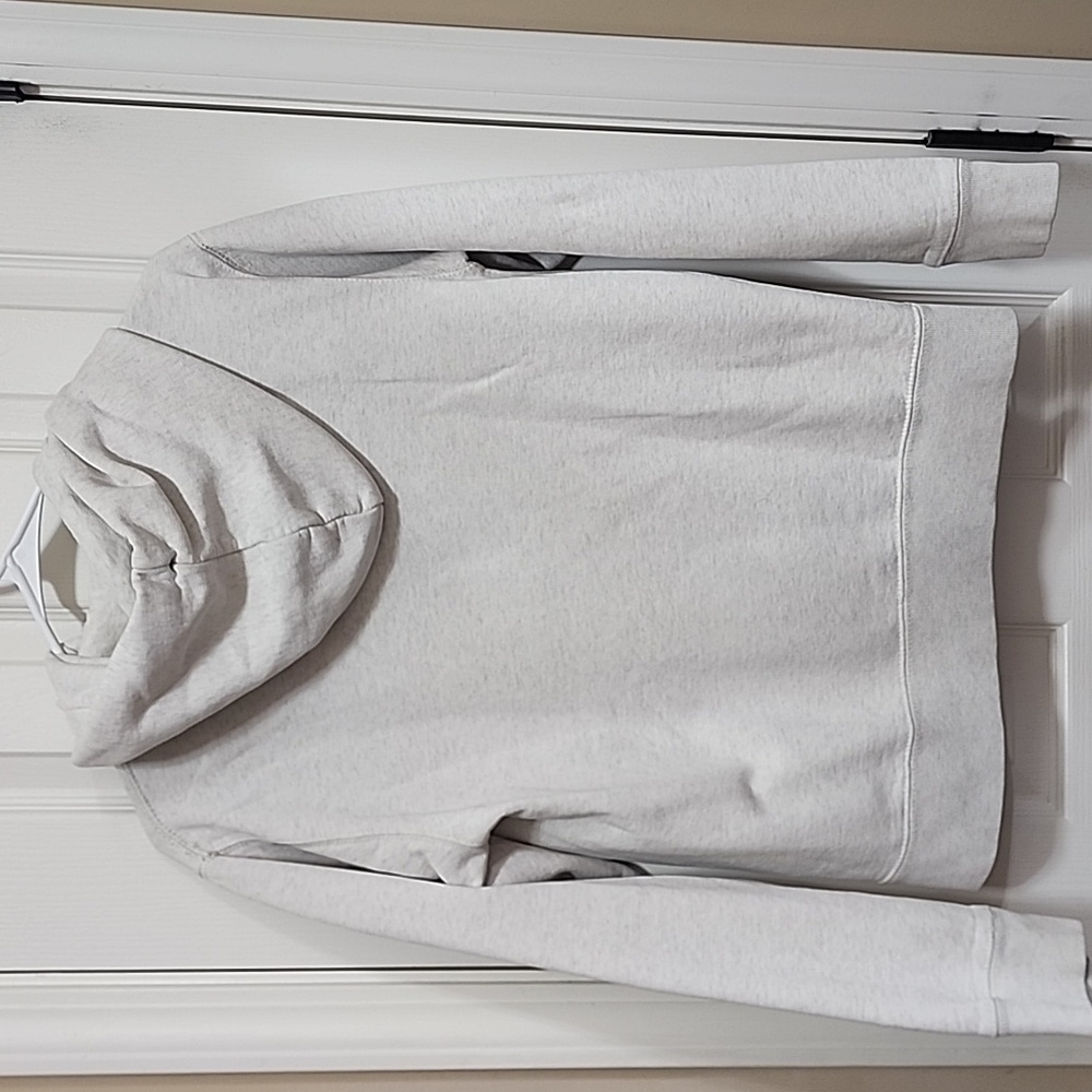 American Eagle Outfitters Pullover - Picture 7 of 7